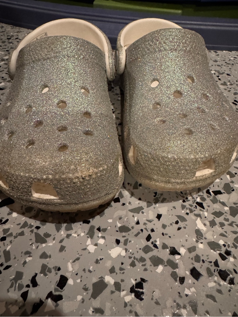 CROCS Kids' Glitter Clog — Silver - Picture 6 of 6